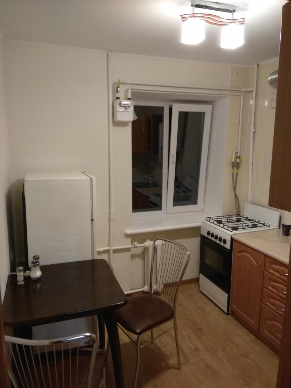 Затишна Квартира Apartamento Rivne Exterior foto