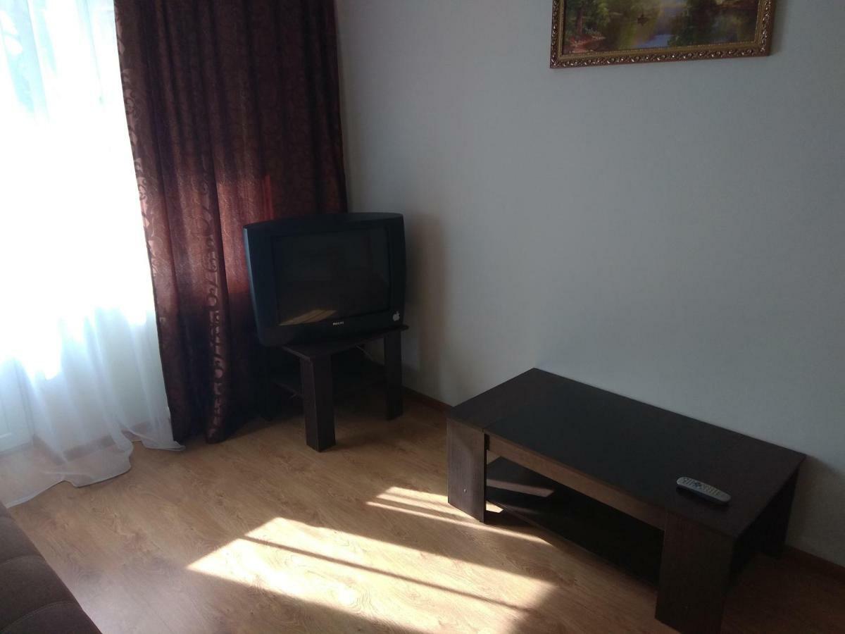 Затишна Квартира Apartamento Rivne Exterior foto